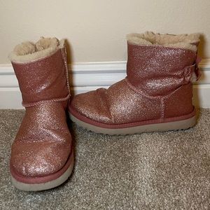 Womens pink glitter uggs sz 8